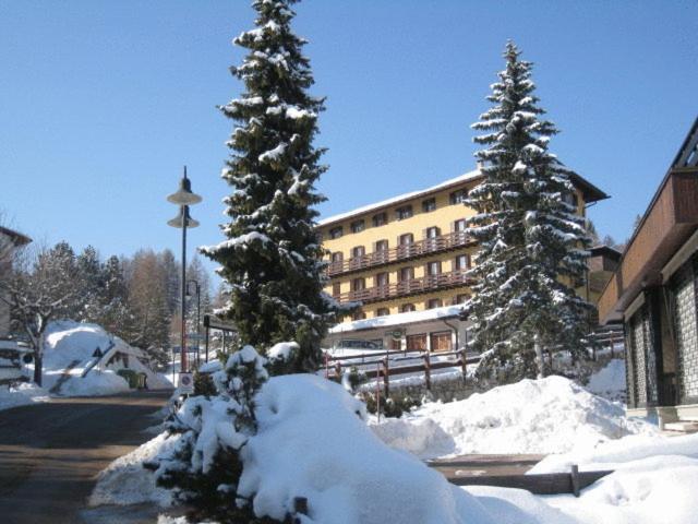 Life Hotels Des Alpes Фольгария Экстерьер фото